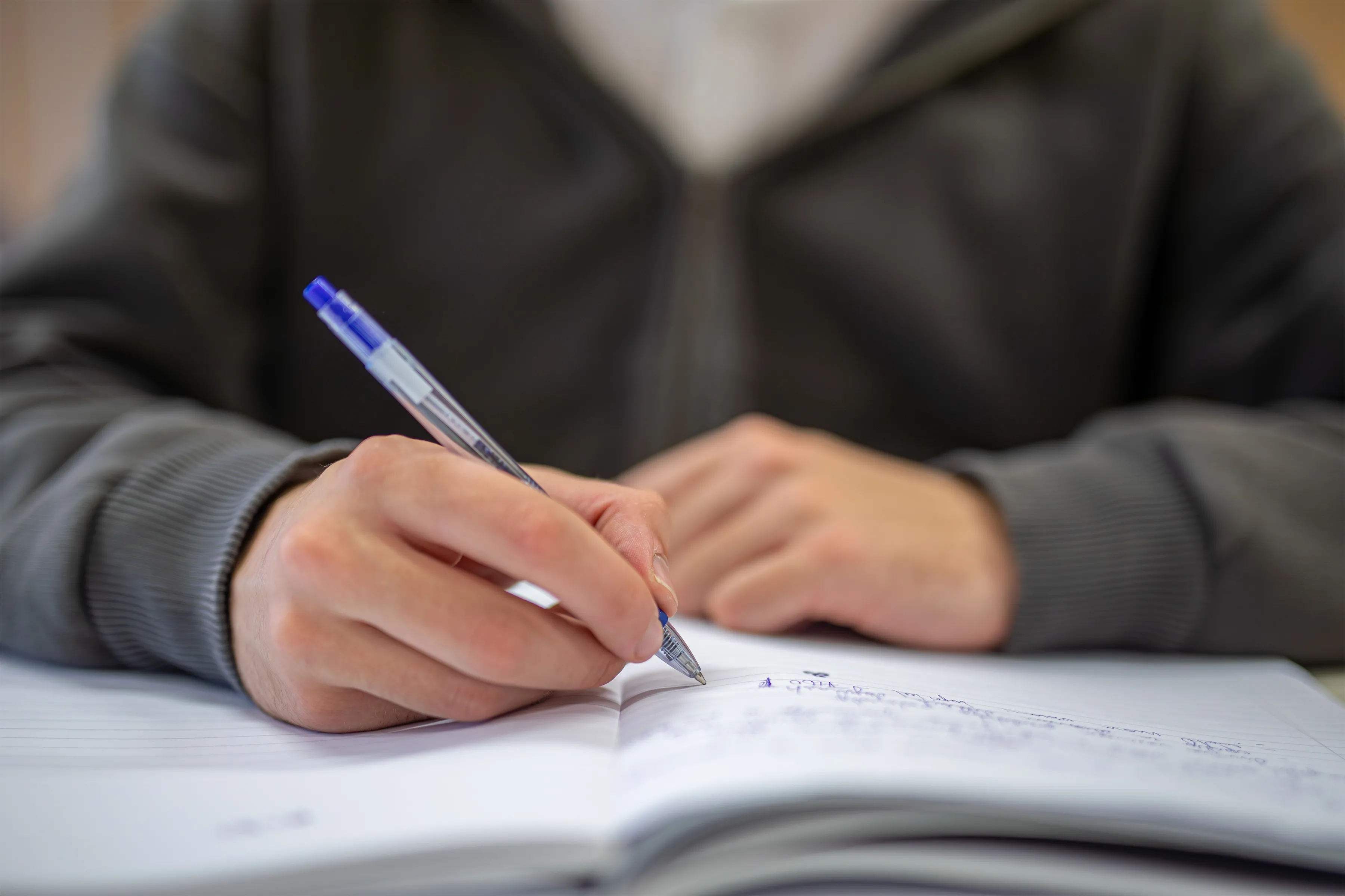 Ekstremalnie trudny QUIZ z ortografii na czwartek. 11/15 to już dobry wynik