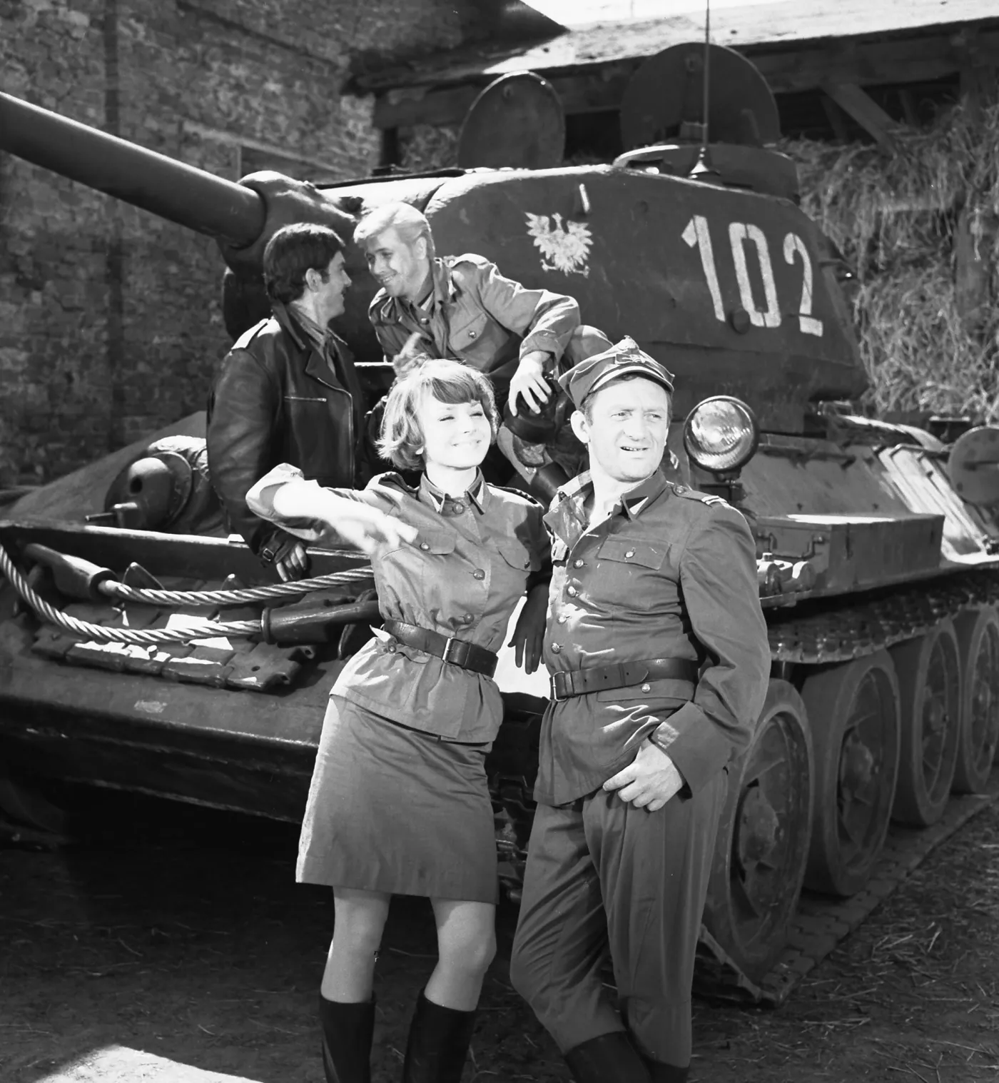 Jak dobrze znasz serialowe hity PRL-u? Ten nostalgiczny quiz to prawdziwe wyzwanie