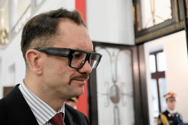 Poseł Mejza już nie jest członkiem klubu PiS. "W poczuciu odpowiedzialności za Polskę"