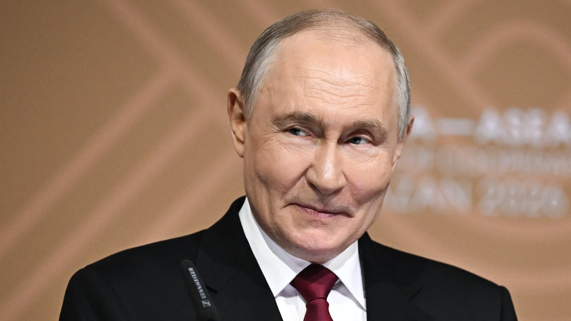 Putin już otwierał szampana. Polska zamknęła Rosji drogę do powrotu na światowe salony