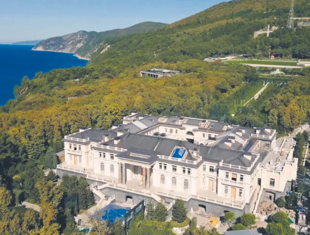 Rosyjski miliarder: Jestem właścicielem "pałacu Putina"