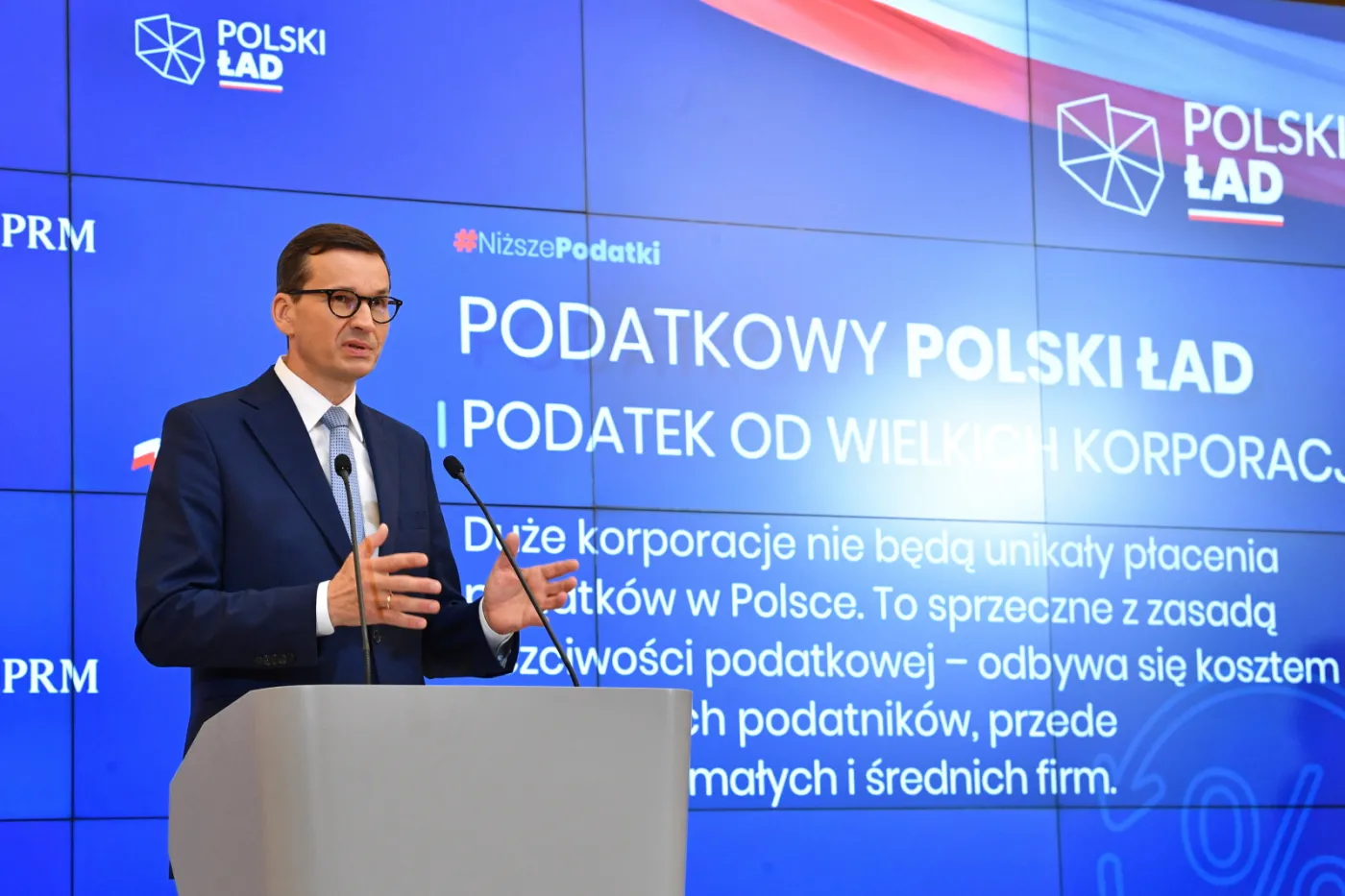 Rząd dociska korporacje