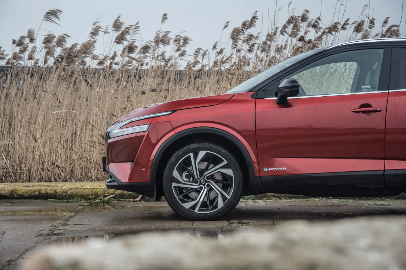 nissan-postawil-wszystko-na-glowie-qashqai-epower-to-hybryda-ktora-idzie-wlasna-droga-37711919.jpg