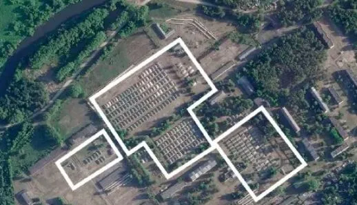 To tu pojawiły się namioty, w których prawdopodobnie mieszkają najemnicy Grupy Wagnera