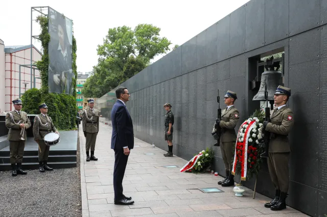 Premier: Walka powstańców warszawskich była walką dobra ze złem