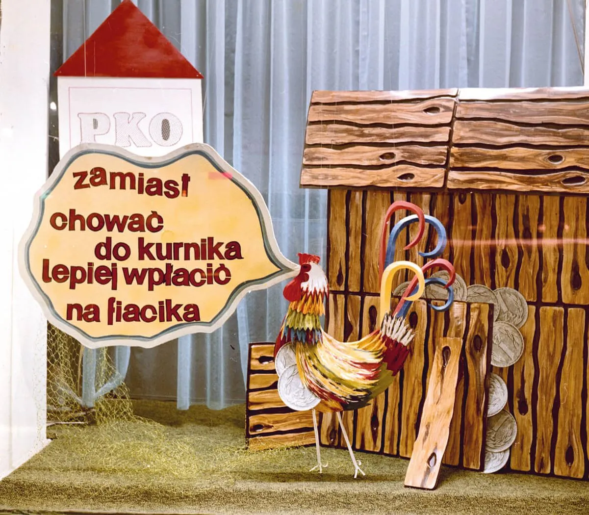 pieniadze-na-fiata-126p-i-fso-1500-trzeba-bylo-wplacac-na-ksiazeczke-samochodowa-pko-37913065.jpg