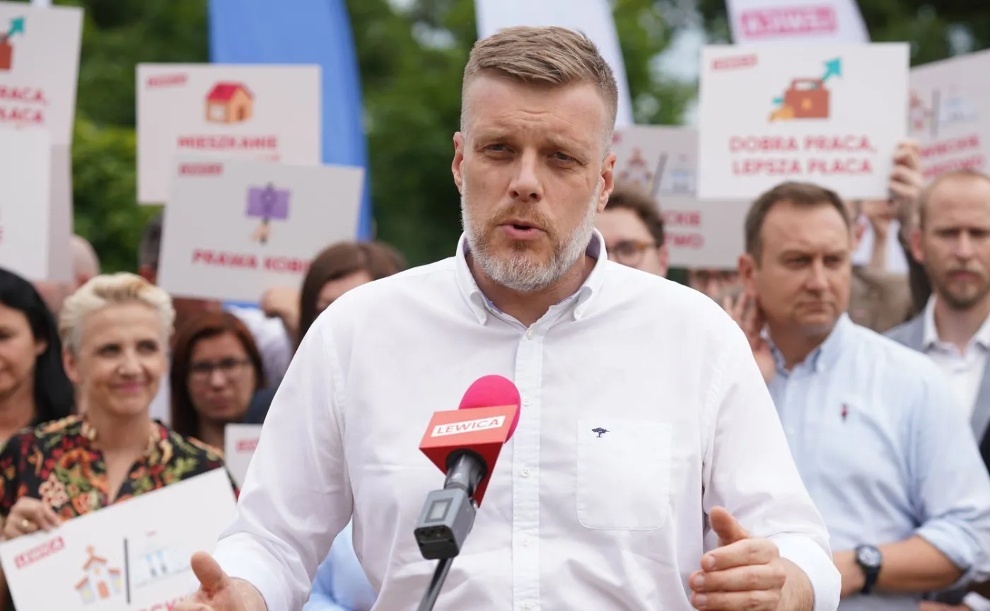 Dlaczego Partia Razem znów jest osobno? Zandberg zabrał głos
