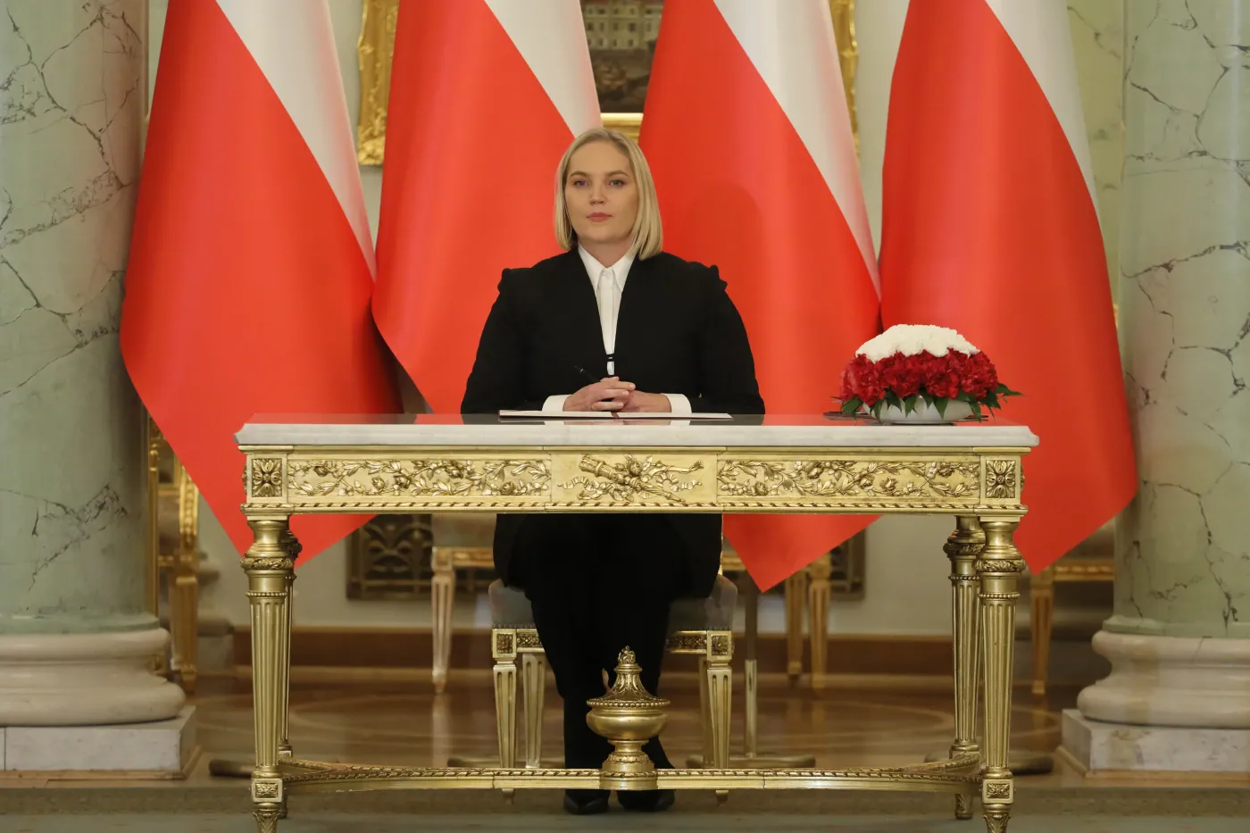 Zdradziła męża, ma 6 dzieci, grała w "M jak miłość". Dominika Chorosińska to nowa minister kultury