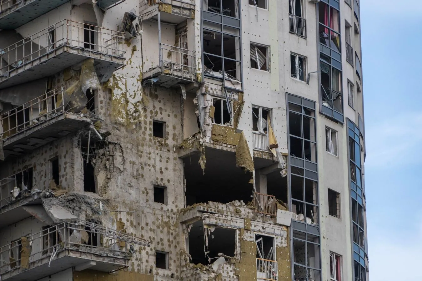 Rosja prześcignęła Ukrainę. Zmiana dynamiki na froncie. "Tworzą presję"