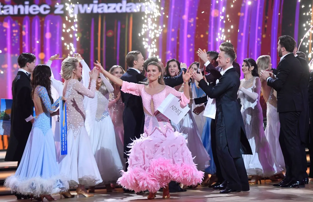 Miał mieć romans na planie "Tańca z gwiazdami". Teraz się tłumaczy