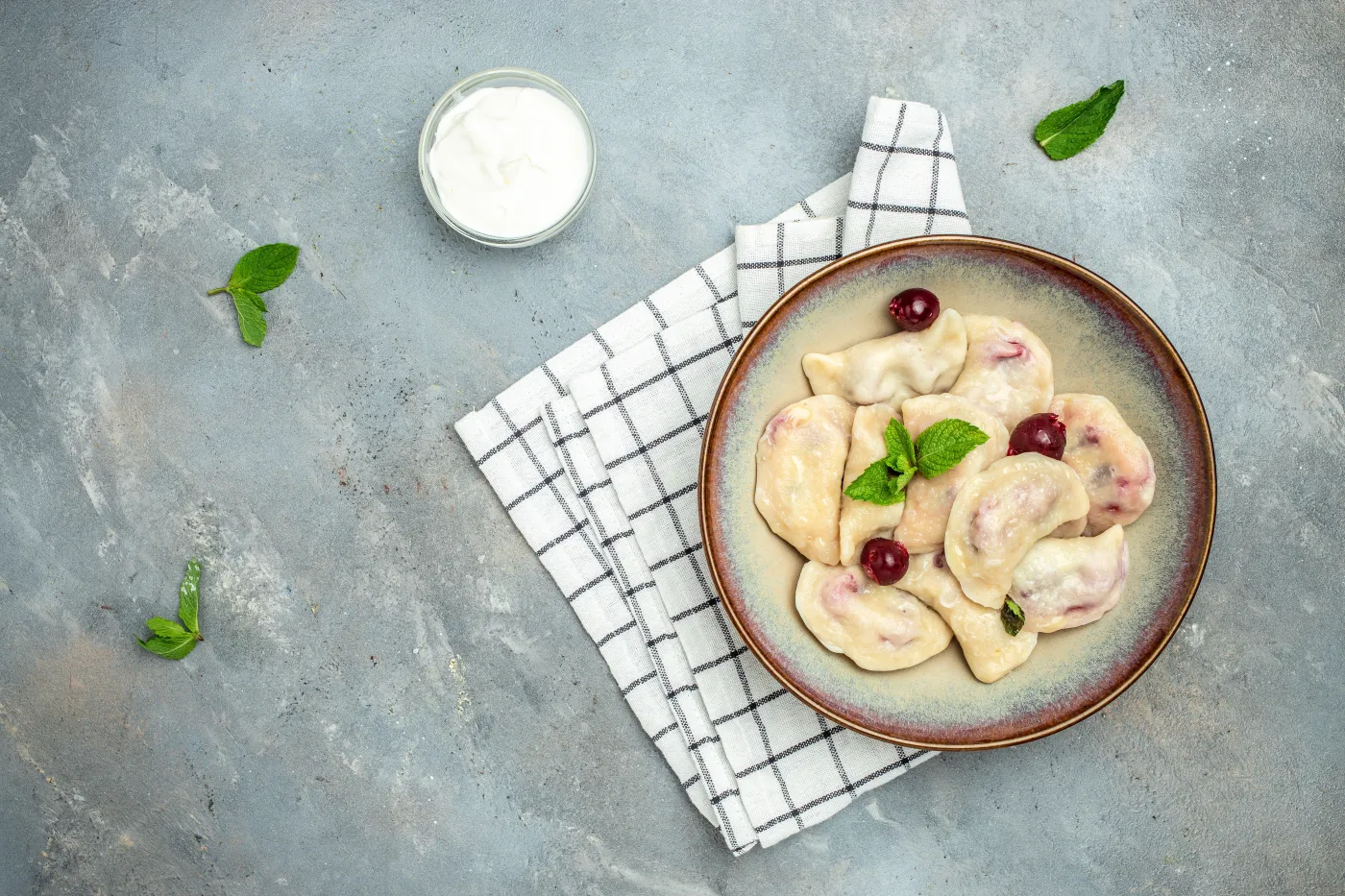 Dumplings,With,Cherries,,Pierogi,,Varenyky,,Vareniki,,Pyrohy,On,A,Light
