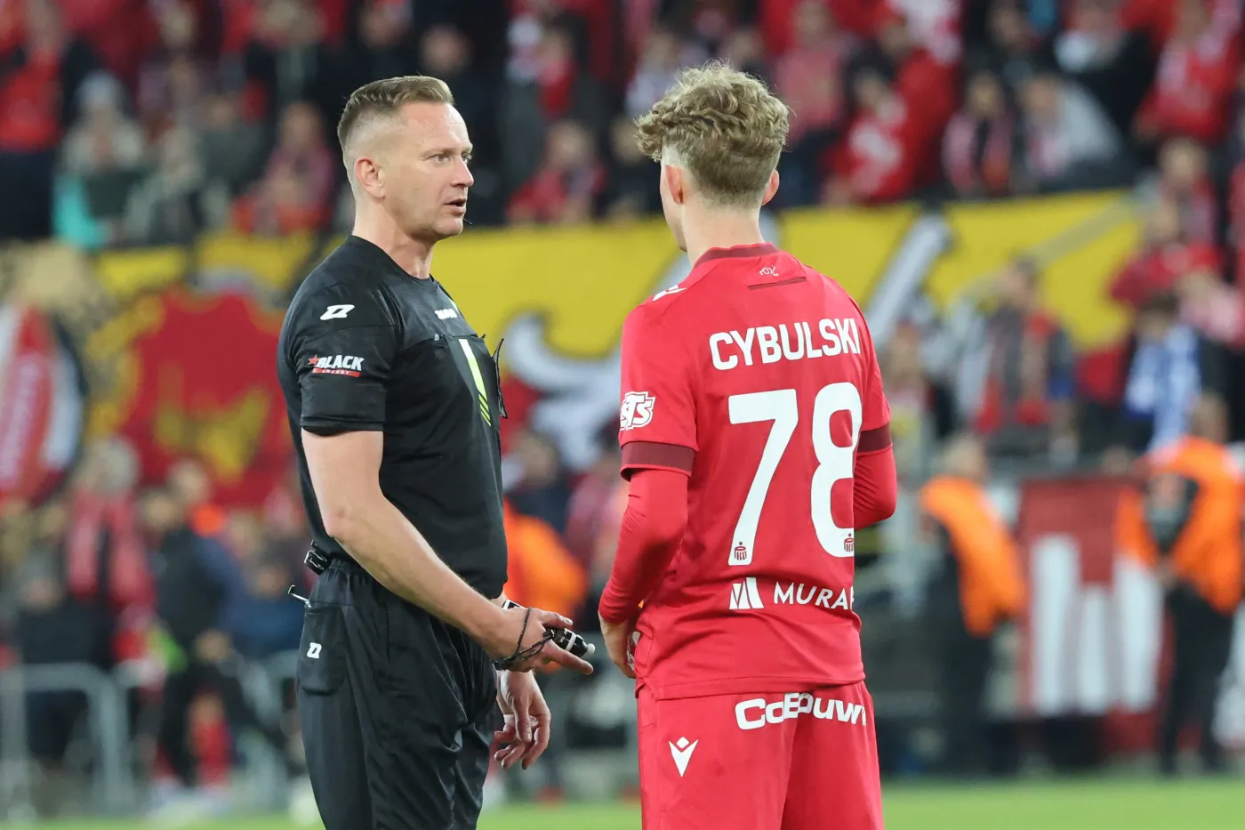 Sport w TV poniedziałek 19 maja. Fręch i Widzew kontra Puszcza. Gdzie obejrzeć na żywo?