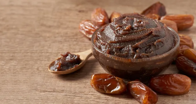 Daktyle – wartości odżywcze i właściwości zdrowotne. Jak włączyć daktyle do codziennej diety?