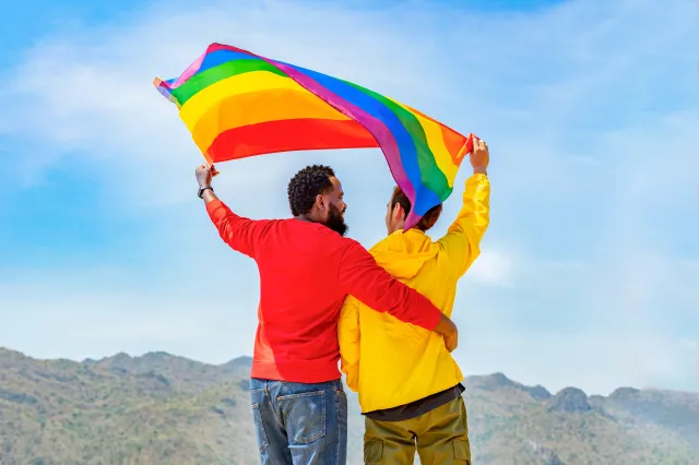 Przełomowa decyzja Naczelnego Sądu Administracyjnego. Chodzi o małżeństwa jednopłciowe