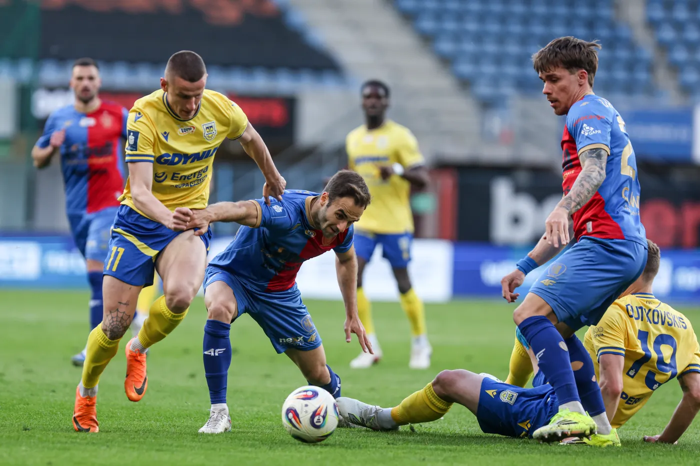 Arka w trudnej, ale jeszcze nie beznadziejnej sytuacji. Piast awansował na 10. miejsce