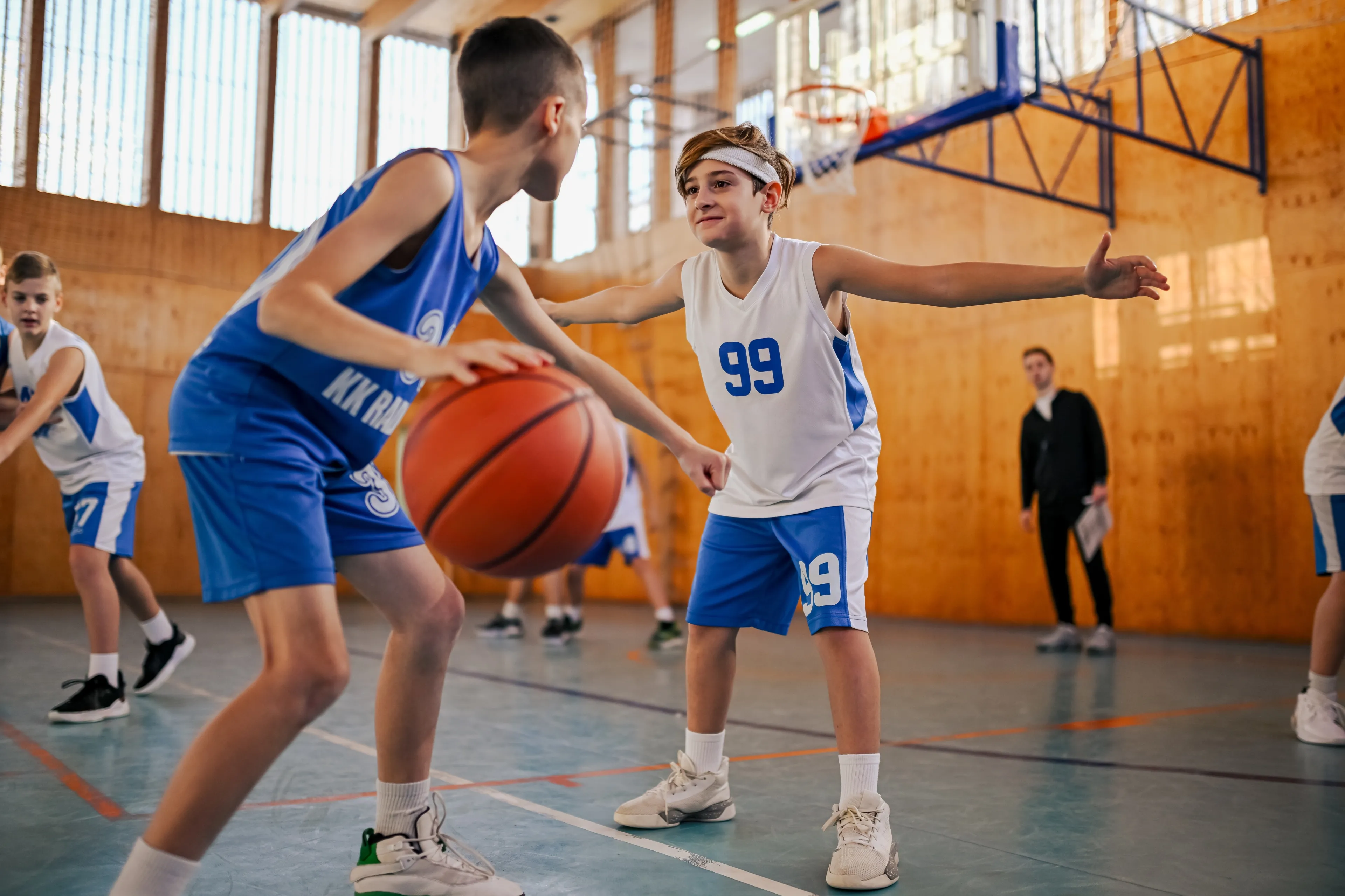 Jak sport wpływa na rozwój młodego człowieka? Korzyści dla zdrowia, psychiki i charakteru