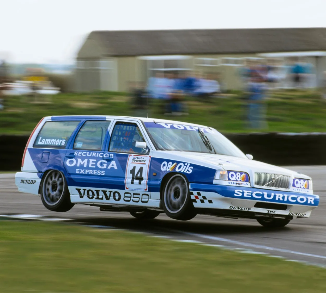 8126321-90278-volvo-entered-btcc-with-its-850-estate-equipped-with-catalytic-converters-1250x1125.jpg