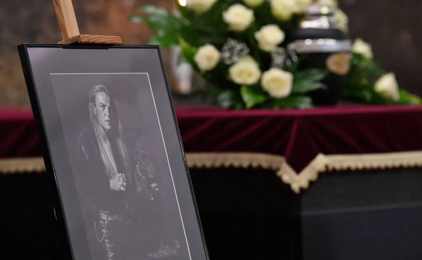 Pogrzeb Andrzeja Nowaka, gitarzysty i założyciela TSA. ZDJĘCIA