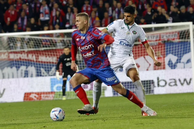 Ekstraklasa. Raków rozbił Radomiaka. Jedna z bramek może być golem kolejki [WIDEO]