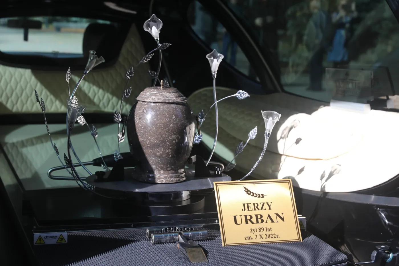 Pogrzeb Jerzego Urbana [ZDJĘCIA]