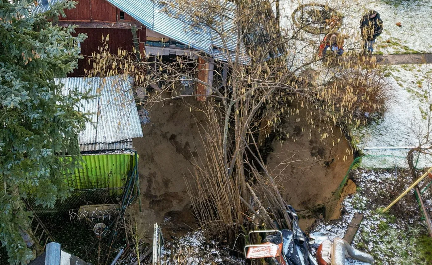 Zapadliska w Trzebini. Rozpoczęto prace stabilizujące teren