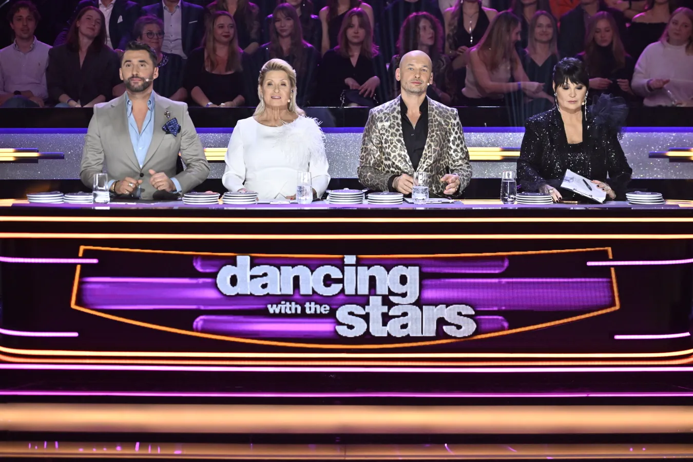 Za nami 8. odcinek "Tańca z gwiazdami". Kto został w grze o Kryształową Kulę, a kto odpadł?