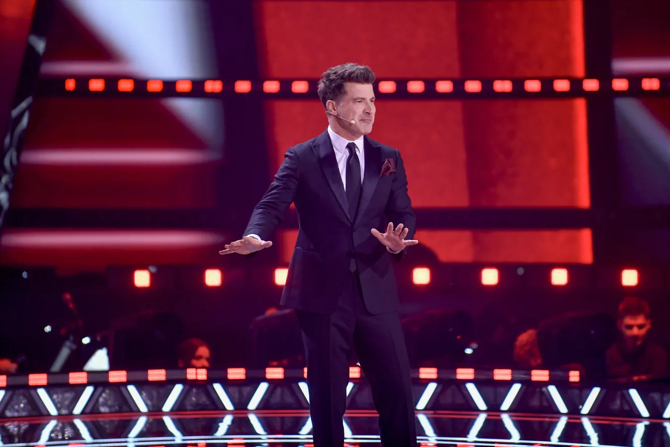 Tomasz Kammel ostro o szefowej "Pytania na śniadanie". "Ktoś uwierzył, że ma kompetencje"