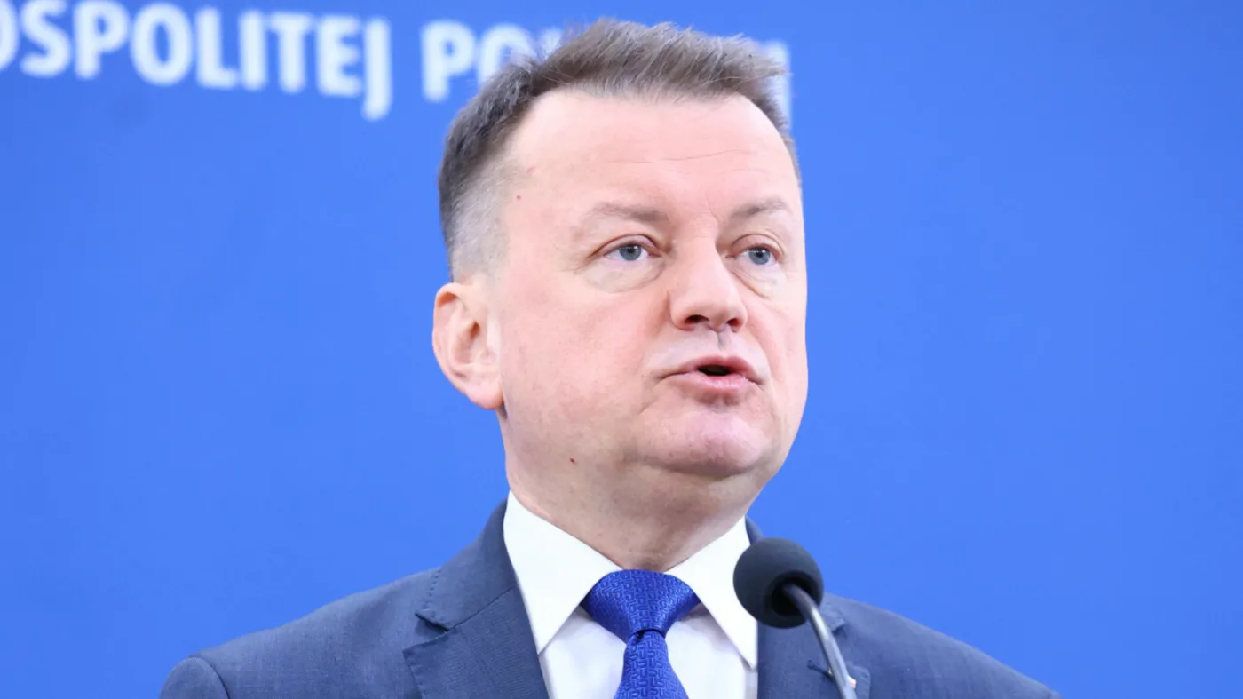 Błaszczak o zwiększeniu opłat za przeglądy pojazdów. "Drenowanie kieszeni polskich rodzin"