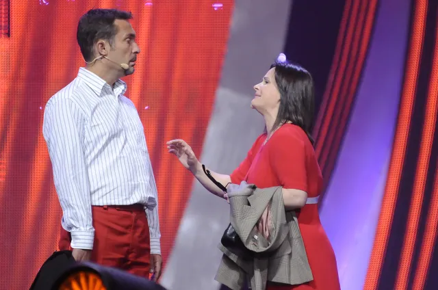 To dzięki niemu trafiła do kabaretu. Joannę Kołaczkowską i Dariusza Kamysa łączyła nie tylko scena