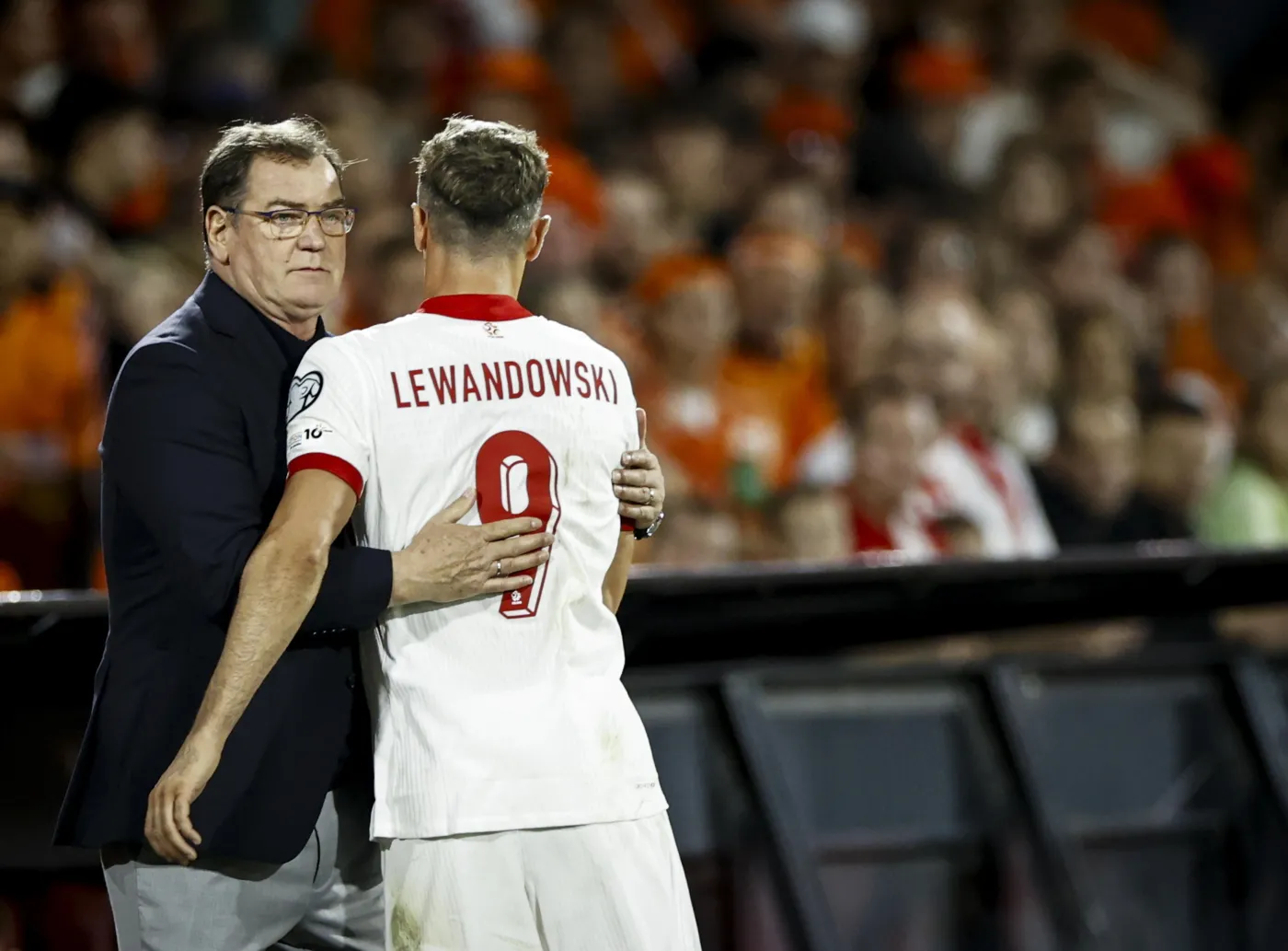 Robert Lewandowski o swojej roli w meczu z Holandią. "Miałem wyłączyć Frenkie'ego de Jonga"