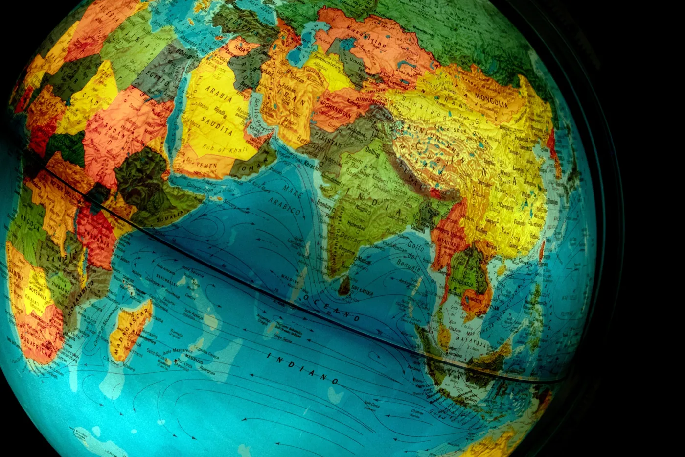 Quiz z geografii, który nie zajmie Ci dużo czasu. Dopasuj miasta do państw i zgarnij 30/30