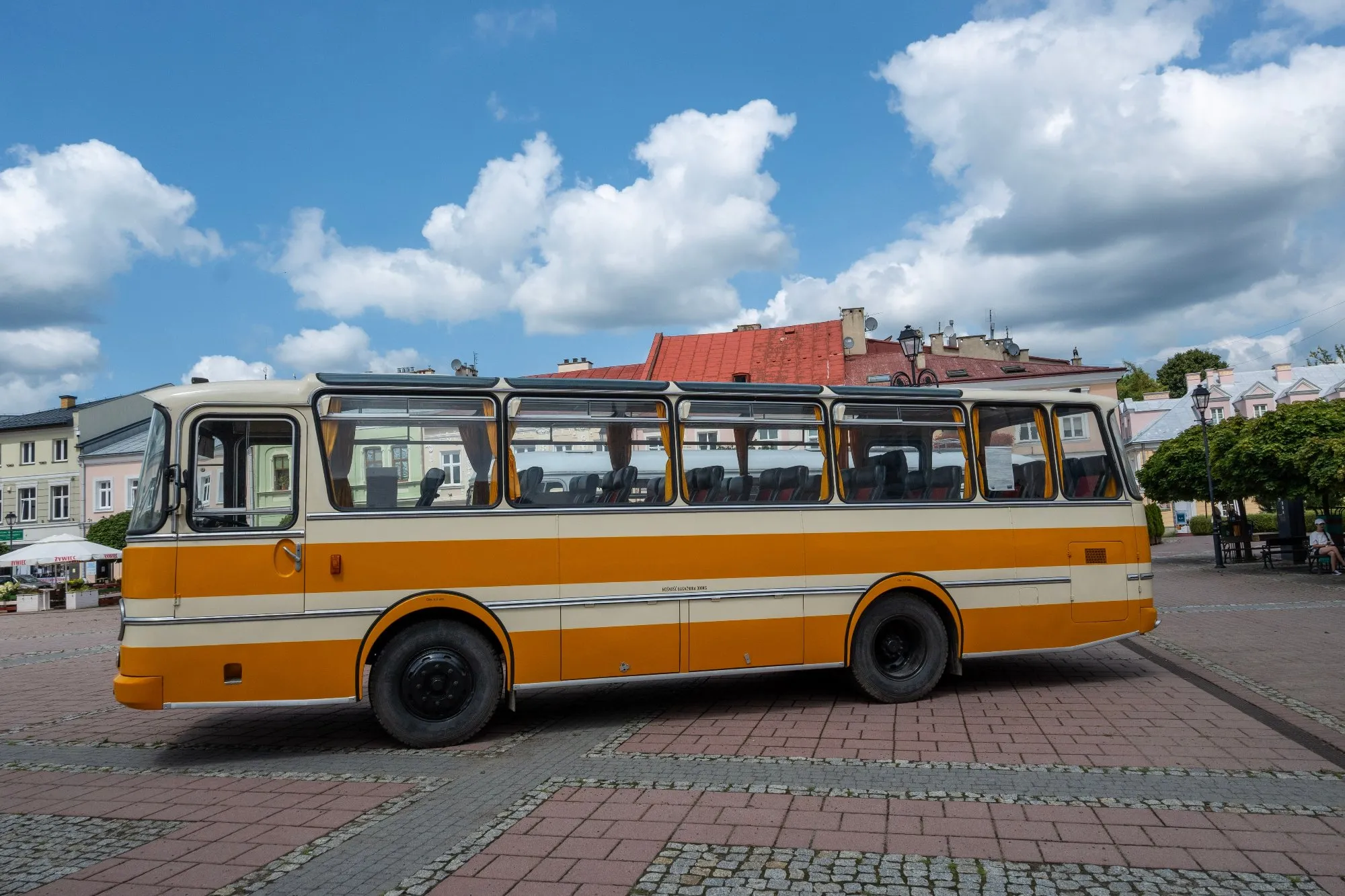 Quiz. Kartkówka z życia w czasach PRL. jeżeli pamiętasz komunę, to 8/10 nie będzie problemem