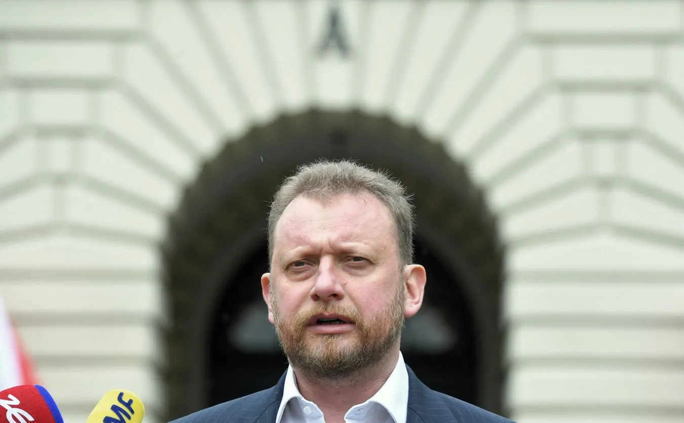 Szumowski pyta prezydent Łodzi o wyniki badań na koronawirusa wśród nauczycieli