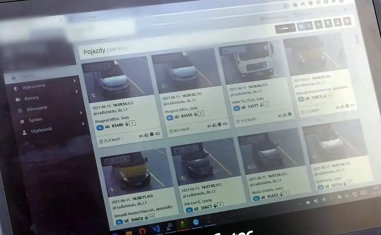 Sprawdzili, jak NOWE kamery łapią kierowców na skrzyżowaniach. Posypią się mandaty