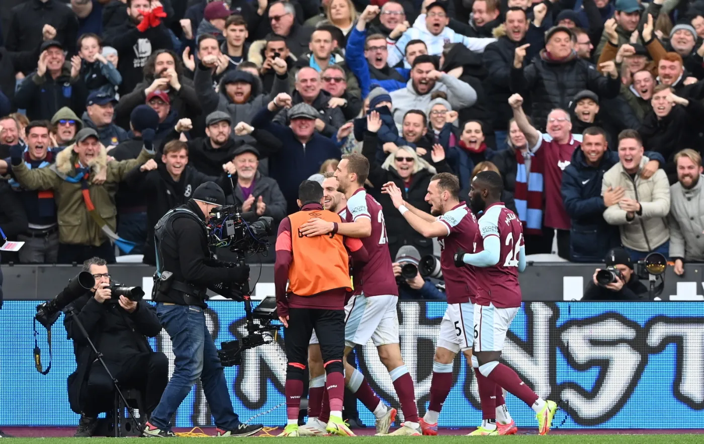 Sensacja w derbach Londynu. West Ham lepszy od Chelsea