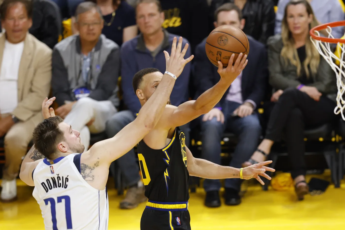 NBA. Popis Warriors w finale na Zachodzie. Mavericks byli tłem