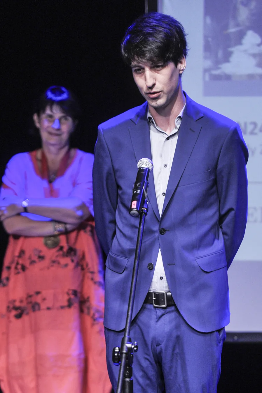 krzysztof-miecugow-poszedl-w-slady-znanego-ojca-pojawial-sie-w-programie-szklo-kontaktowe-38274825.jpg