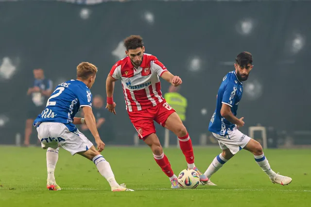 Lech pogrzebał swoje szanse na grę w Lidze Mistrzów. Crvena Zvezda nie pozostawiła mu złudzeń