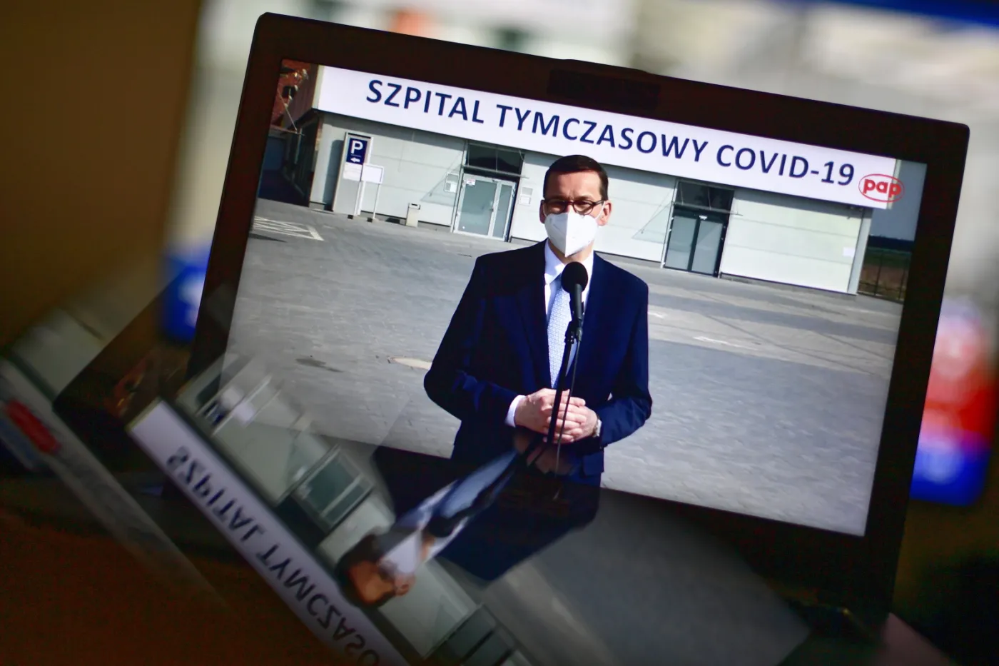Premier: Sieć szpitali tymczasowych ostatnią linią obrony przed Covid-19