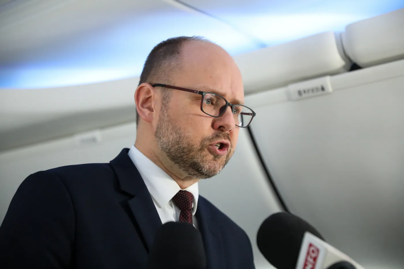 Przydacz: Nie ma dyskusji o zmianach personalnych ani w wojsku, ani w rządzie