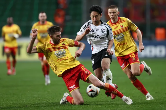 Piłkarz Legii nazwał sędziego rasistą. Morishita zarzucił Sylwestrzakowi, że nie lubi Japończyków