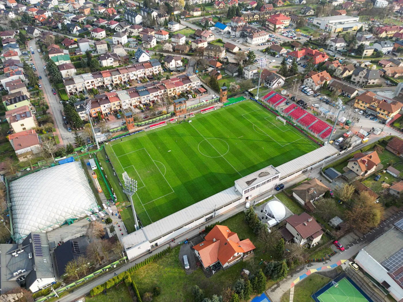 Najmłodszy piłkarz Ekstraklasy rozbił Audi Q5 należące do mamy. Igor P. był pod wpływem alkoholu