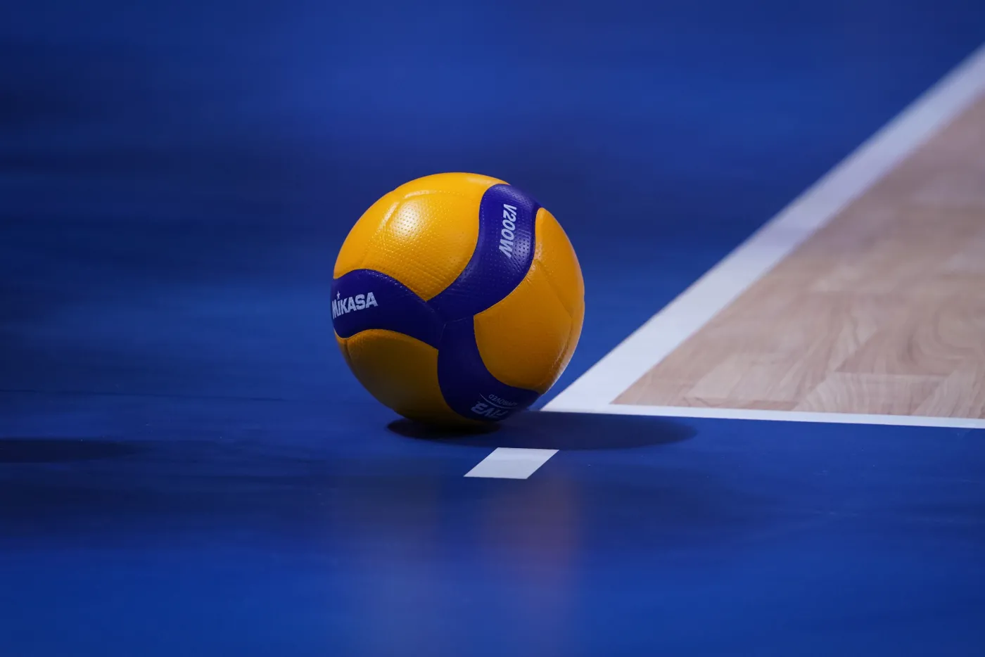 Sport w TV w piątek 27 czerwca. Kibicujemy Świątek i polskim siatkarzom. Gdzie obejrzeć na żywo?