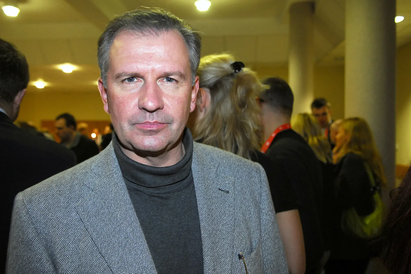 To nie on miał grać w "Znachorze" młodego hrabiego. Żona reżysera miała swojego pupila