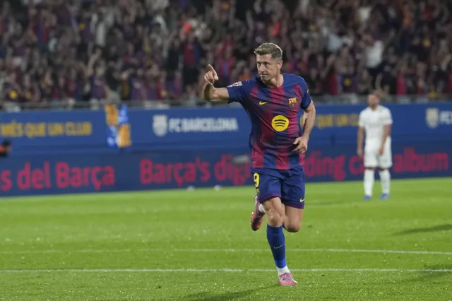 Robert Lewandowski pokazał, że nadal jest wielki. W meczu z Valencią strzelił dwa kapitalne gole