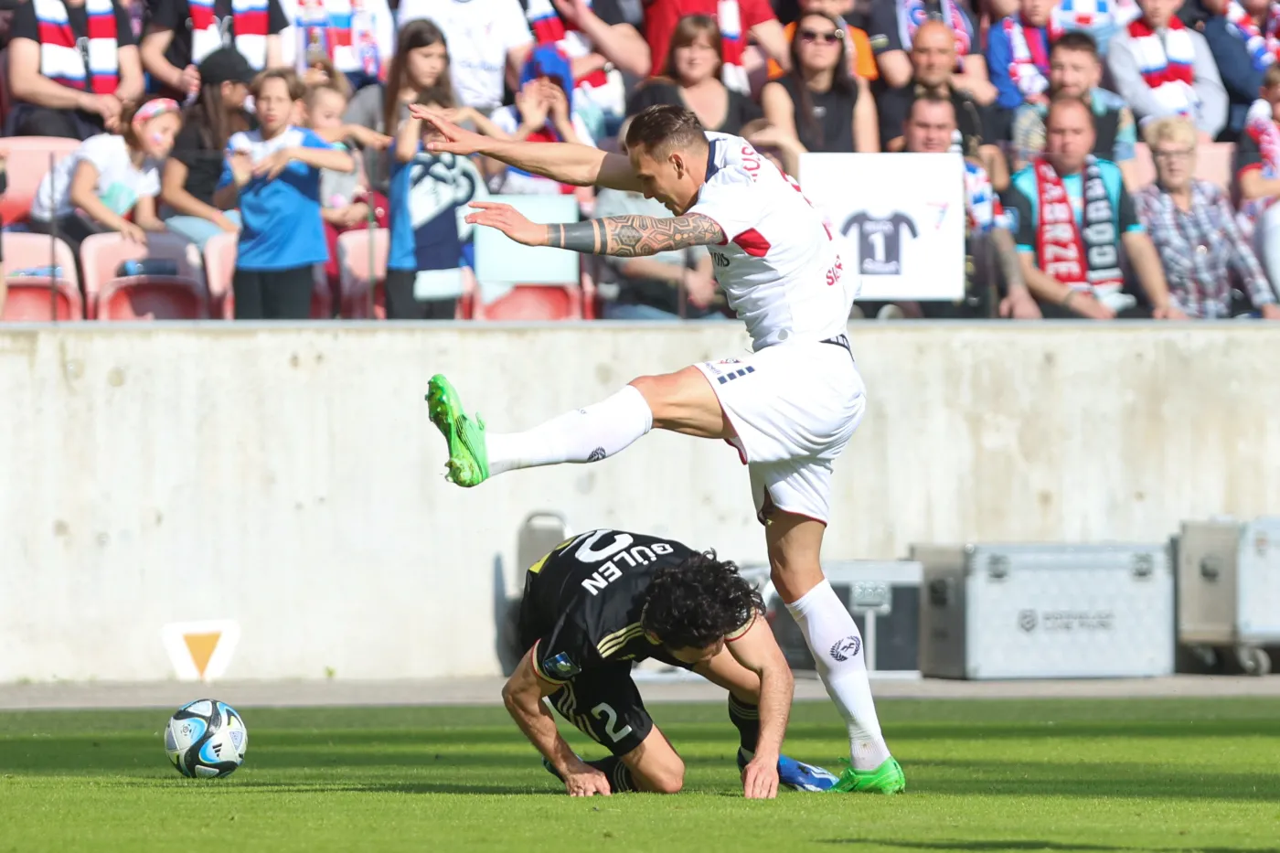 Sebastian Musiolik i Levent Gulen