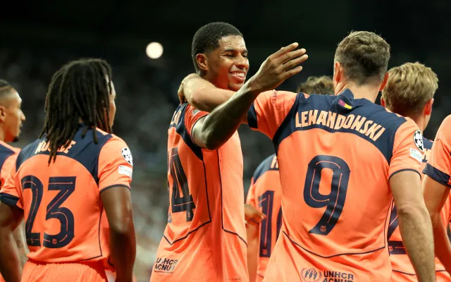 Liga Mistrzów. Lewandowski pierwszy raz w podstawowym składzie Barcelony, ale gole strzelał Rashford