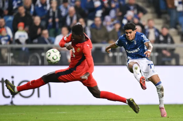 Liga Konferencji. Efektowny start Lecha Poznań. Znokautował rywala już przed przerwą