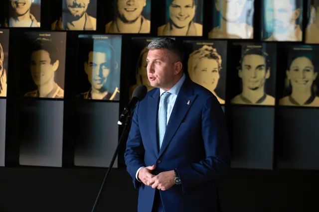 Kolejny kryzys wizerunkowy PKOl i prezesa Piesiewicza. "Nowy sponsor nie cieszy się dobrą reputacją"