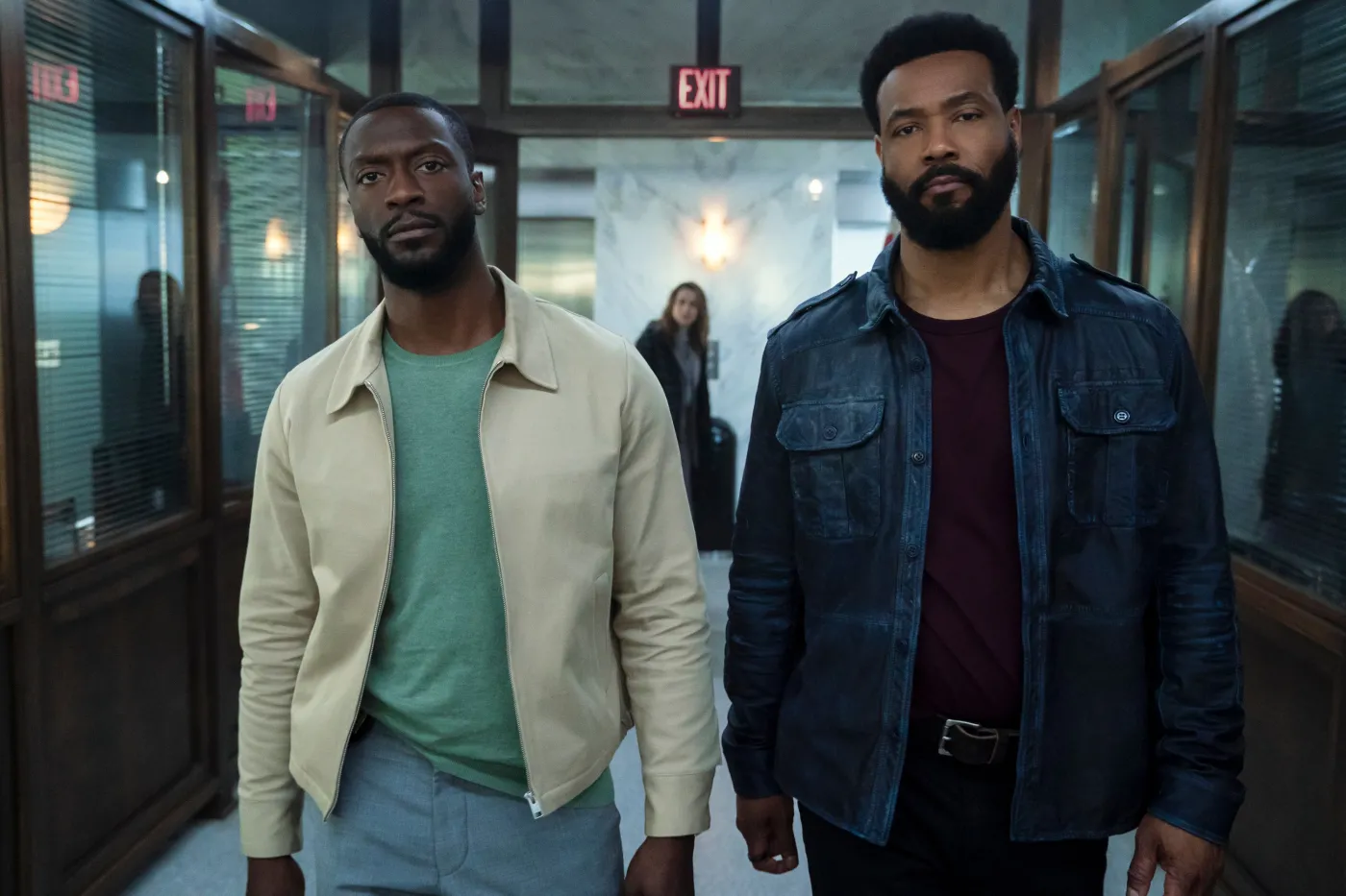 Aldis Hodge jako Alex Cross oraz Isaiah Mustafa jako John Sampson w drugim sezonie serialu "Cross"